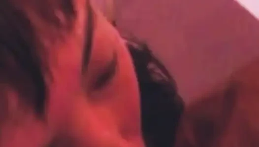 Gizli sekreter özrünü gırtlağına kadar alıyor