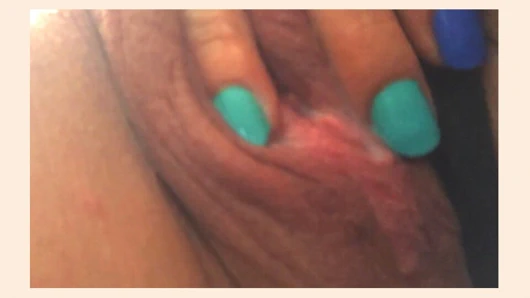 Komşumla terasımda cumshot eteğimin altında benim kedimi gördüğünde ve kocam onu kaydediyor