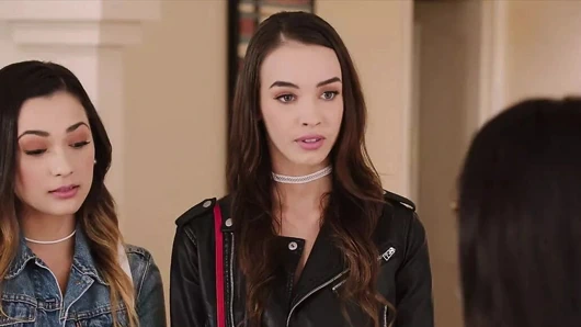 Karartılmış - iki genç dünyanın en büyük bbc'sini paylaşıyor!