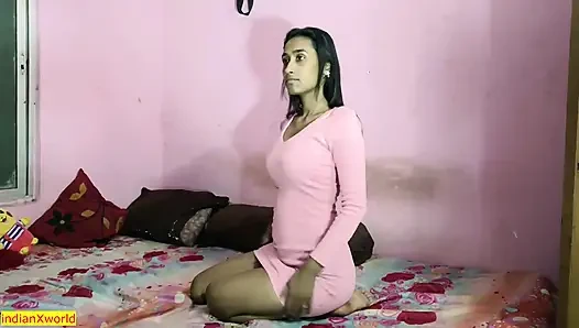 Hintli köylü 18 yaşındaki kız arkadaş ön sevişme! Hintli yeni ateşli kız sikişiyor