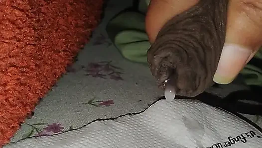 Dölümü kağıt mendil üzerine servis ediyorum