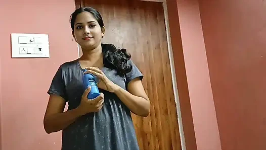 HINTLI GÜZEL EVLI KADıN KıZGıN KOCASıNı MASAJLA SAKINLEŞTIRIYOR