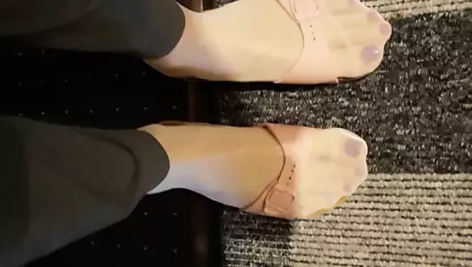 nylons und pantoletten 2