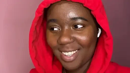 Shy Street Chick Gets Handy With Sound On