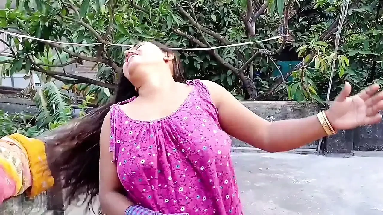 Indian Desi threesom gangbang hardcore sex video