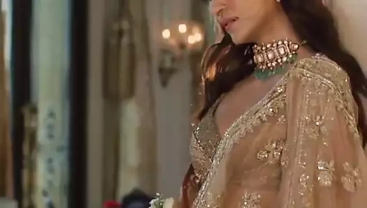 Randi kriti sanon seksi göğüsler kriti rand