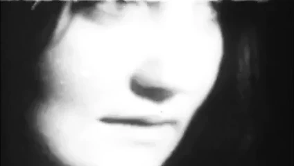 Onun üvey kızları erkek arkadaşı