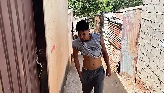 Mi Esposa Se Aprovecha De Mi Cuando Caigo A La Cama