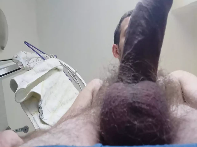 Gergely Molnar - seksi vücut ve çok büyük yarak