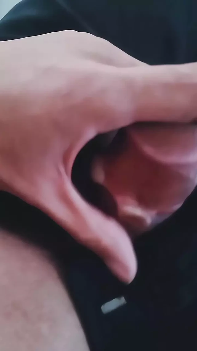 The different ticklish sensation and delicious taste permanently makes it addictive in every intercourse.