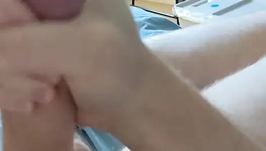 Yatağımda sadece hızlı mastürbasyon, daha sonra silinebilir