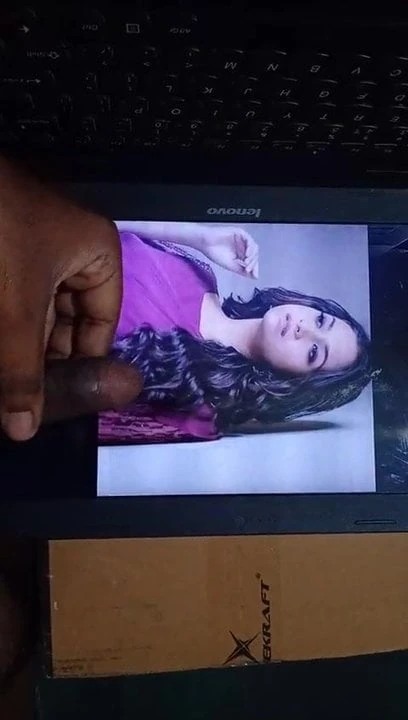Benim sevgilim keerthi suresh boşalmak haraç
