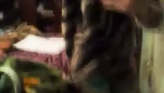 Mi amiga bailando funk