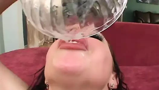 Göğüslü hatunlar #15