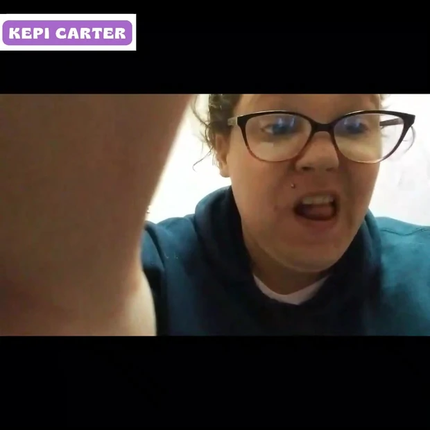 Писсинг в офисе - kepi carter, redivy420