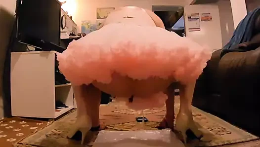 20191017 frilly petticoat