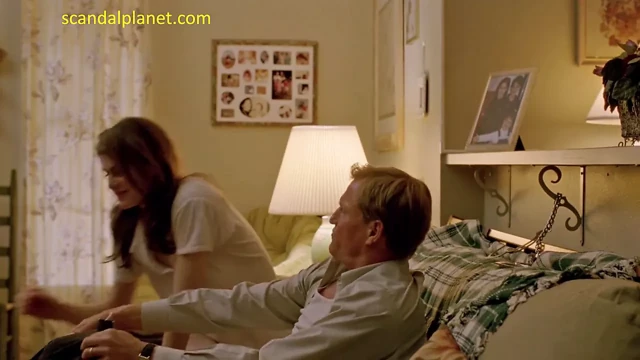 Alexandra Daddario çıplak in gerçek dedektif scandalplanet.com