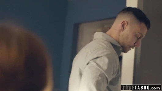 Saf tabu üvey anne-baba ve üvey kardeş hoşgeldin yeni kız kardeş