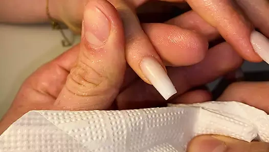 Köle muz katliamından sonra tırnakları temizler ben mynastyfantasy