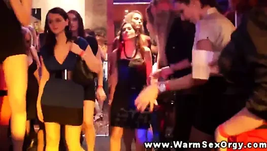 amatör alem ile babes emme üzerinde çük