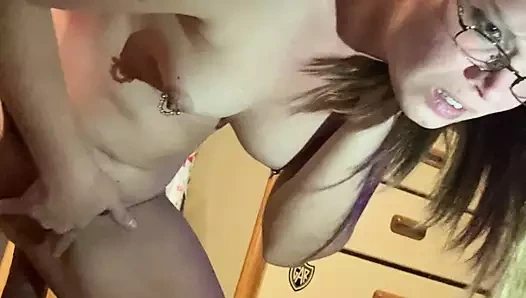 POV canlı üzerinde kam