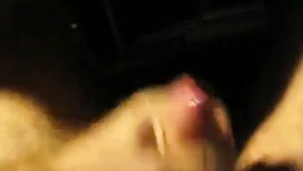 Wichsen beim PC und Wichbilder und Wichsvideo