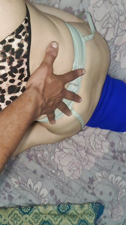 Ben uykuluydum, o ilacı uyandırırken kocamı uyandırdım, bir🥵 evim var