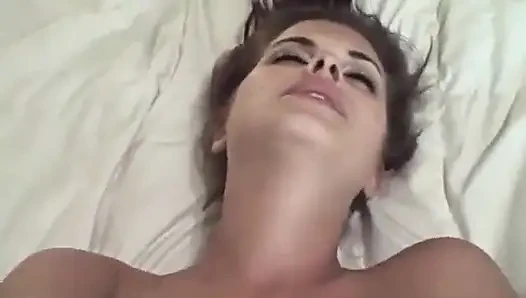 Sexxy Brandon: sert boşalıyor!
