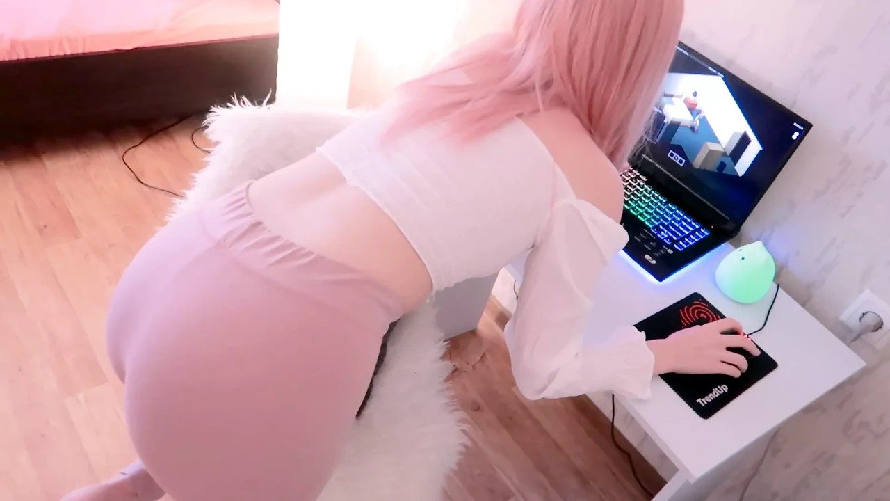 Premium Stepsister Pays Back With Her Ass Oops Cum In Her Eye (Uncut) - London Special