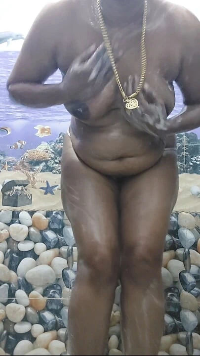 Tamil hamamı, tamil ponnu edepsiz konuşma parunga parthy panunga'nın tadını çıkarıyor