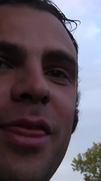 Мощный момент из "Сняли худенькую темноволосую тинку с маленькими натуральными сиськами"