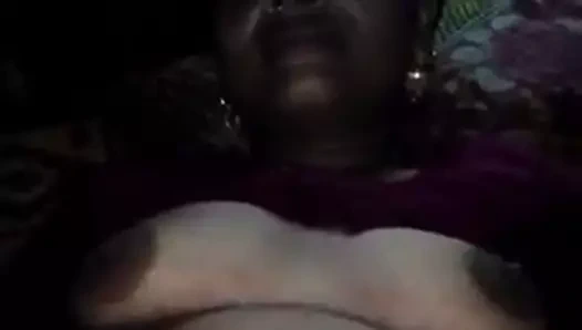 Hintli çift seks yapıyor