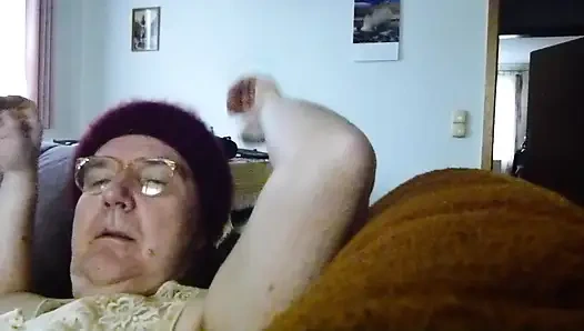 Andreas Masturbiert Als Crossdresser