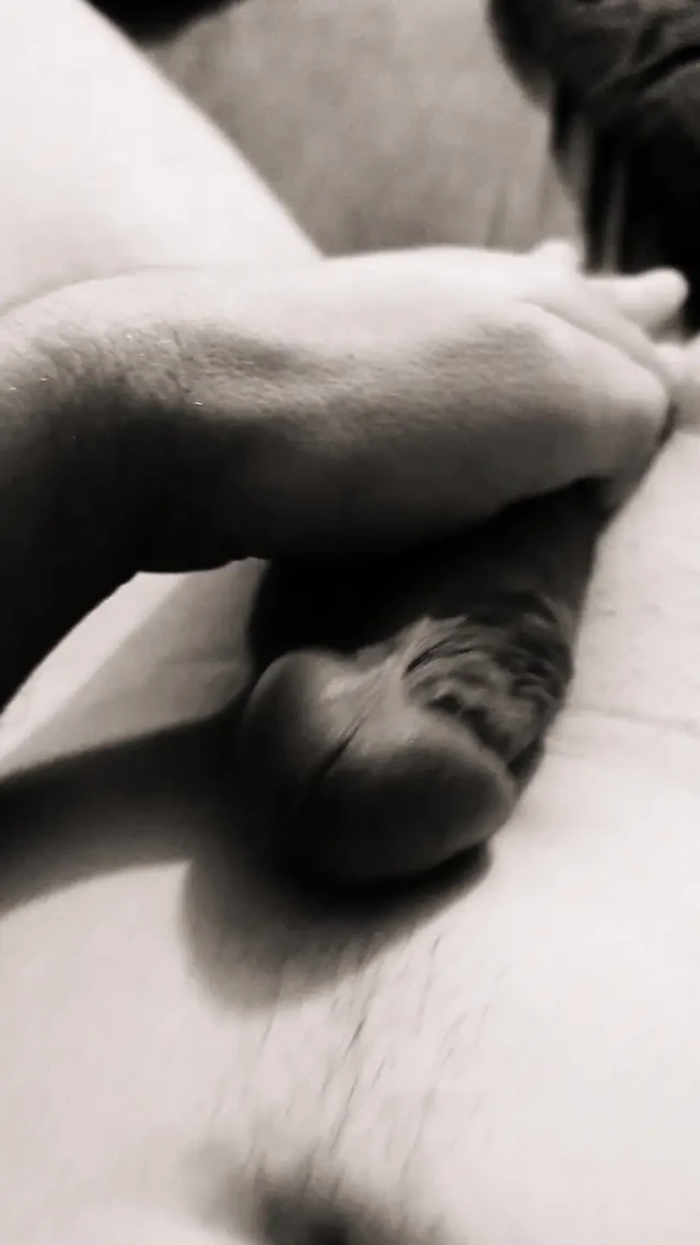 Karım taşaklarımı orgazm olarak kaydediyor