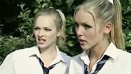 Lezbiyen öğretmen ve öğrenciler