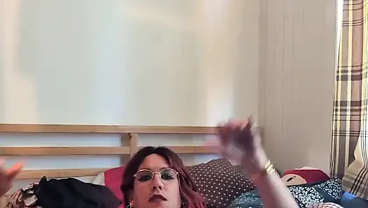 Kadın kılıklı andrea tünel tıkacı artı dildo eğlencesi