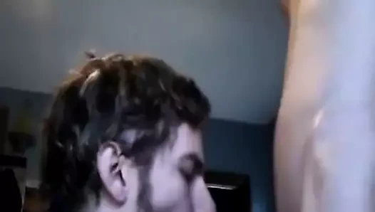 Iliuta ii face o muie lui Dani