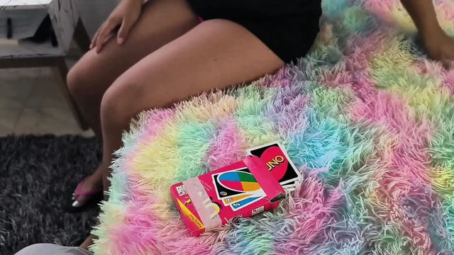 Üvey babam bana yeni bir oyun öğretiyor