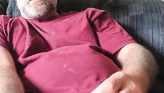 Bir mahvol cei videoyu takip ediyorum ve dölümü yutıyorum!