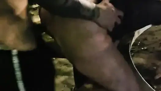 Bir erkek buldum, aldatılmış adamın önünde beni seviştirdi