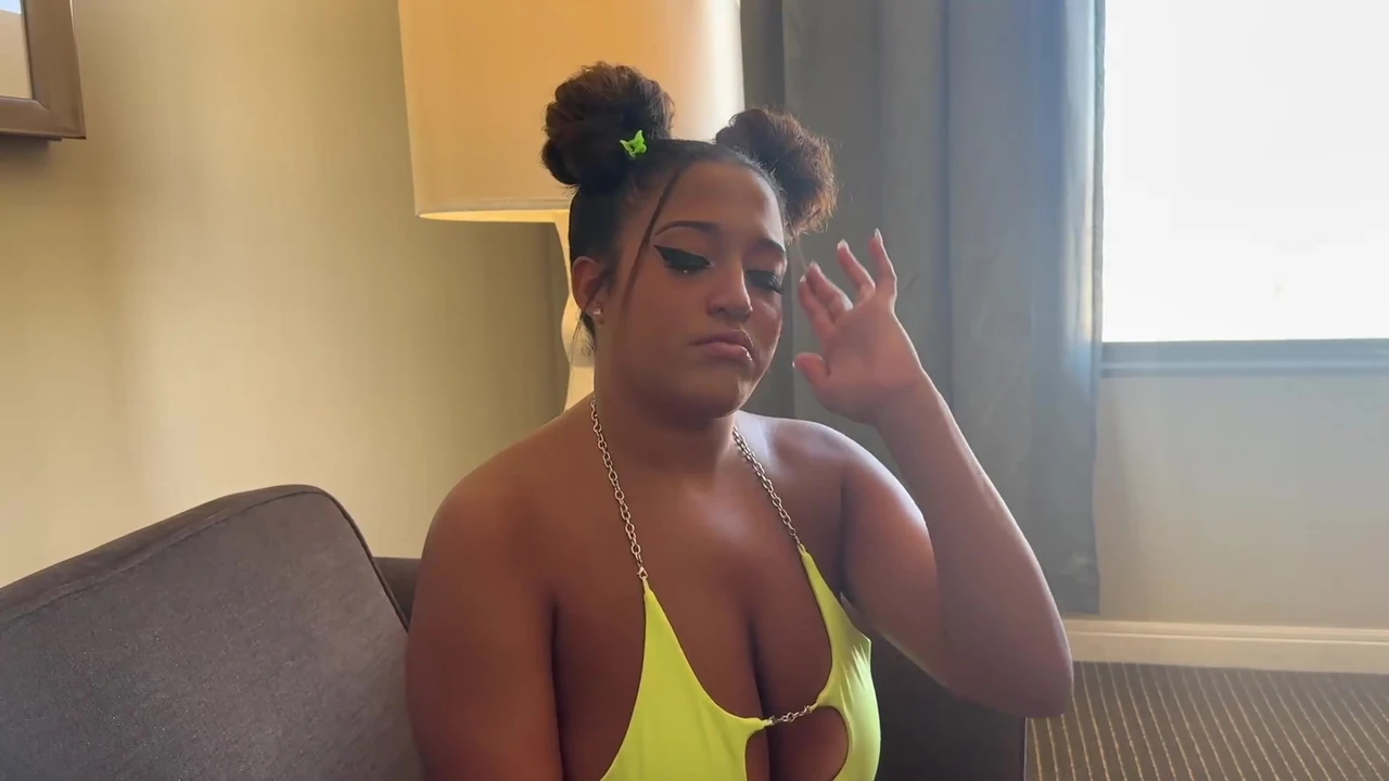 Cheating Girlfriend Is on the Phone with Her Boyfriend While She Is Secretly Fucking His Best Friend- Smithmythpov