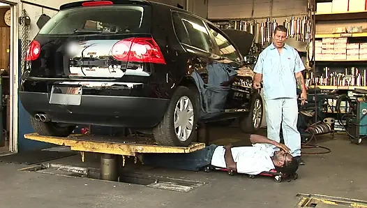 Çaresiz zenci kadınlar 4- hd - olivia winters - sapık orta yaşlı seksi kadınlar