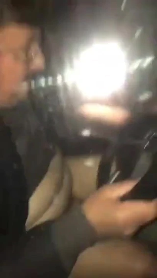 Polislerin seni bir sokak fahişesiyle yakalamasını dilediğinde