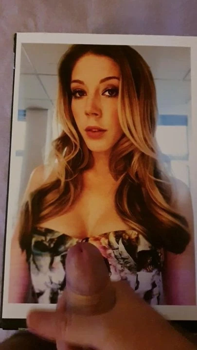 Katherine Ryan boşalıyor