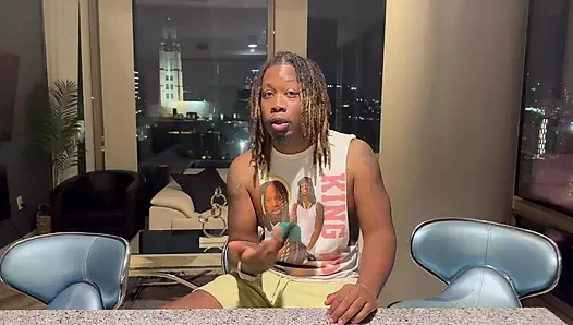 En iyi arkadaşımın kız arkadaşı evden uzaktayken beni onunla seks yapmak için baştan çıkardı