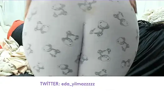 CAMELTOE- PİJAMAYLA MASTURBASYON- KABARMIŞ AM- ŞİŞMİŞ AM- TURK PORNO