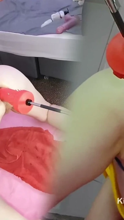 Seksi orta yaşlı seksi kadın lisa essex için sikiş makinesinde anal orgazm | Klip 2