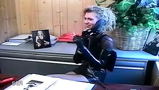 Hakimiyet cuir ve lateks 2 - kauçuk ve buz.