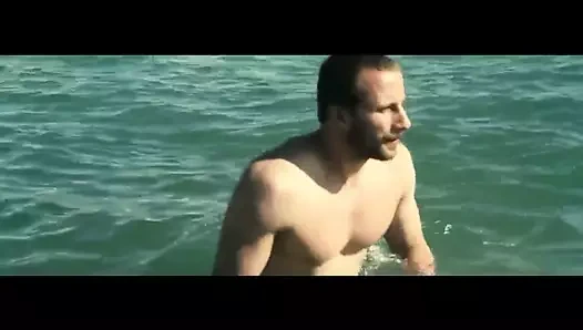 Marion Cotillard pas ve kemik içinde