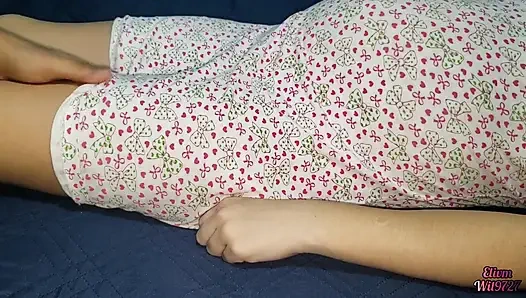 Hamile üvey kız kardeşimle ilk kez
